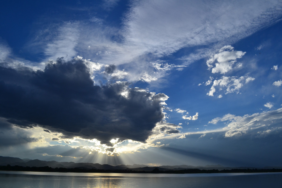 Crepuscular Rays over Terry Lake 2