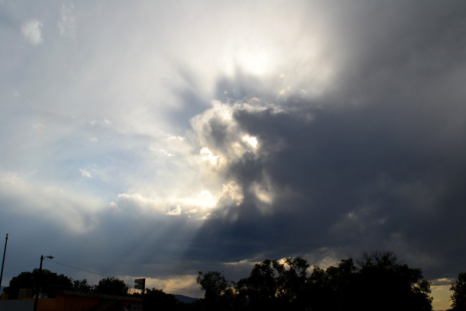 God's Rays behind thunderhead