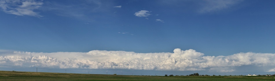 Distant Low-Lying Cumulus Clouds